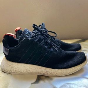 Addidas NMD R2 size 7 mens